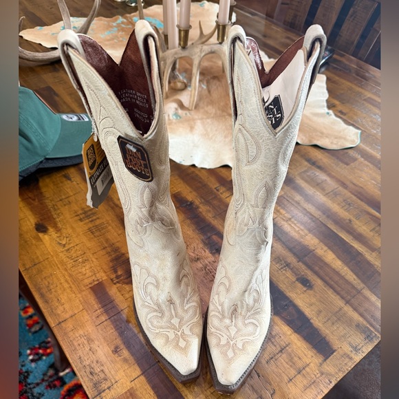 Dan Post Cream Western Boots - Picture 2 of 3